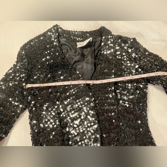 Anna Christine silk lined sequined evening jacket - Picture 11 of 12